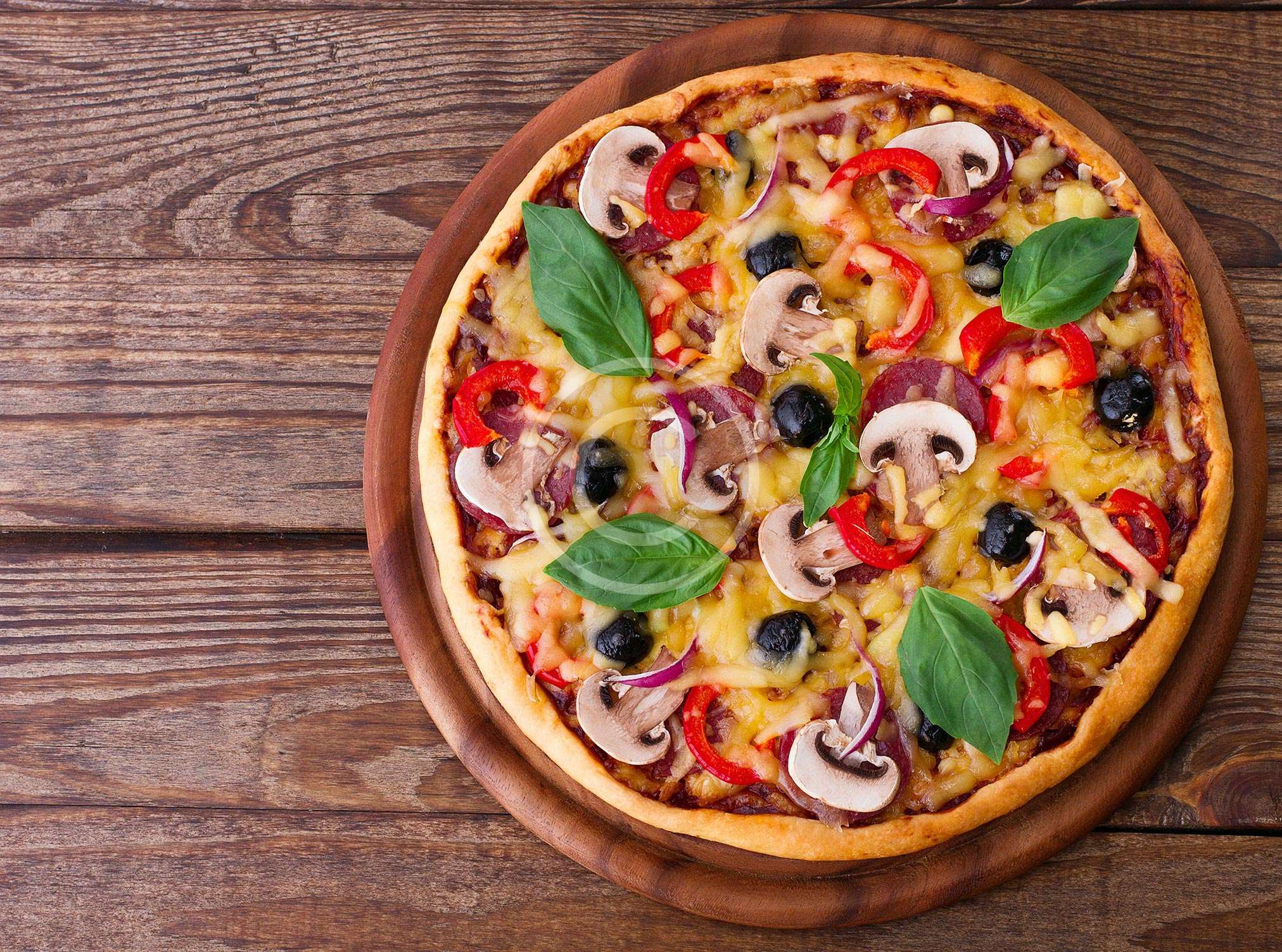 Ti piace la pizza ai funghi? Ti portiamo a Funghitown